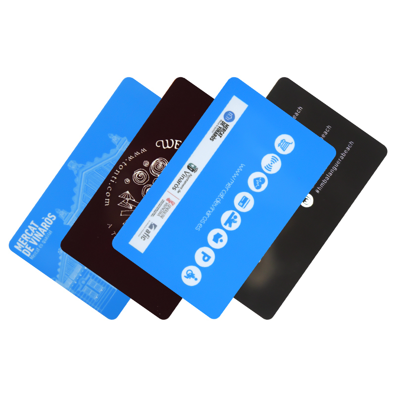 White PVC Card Waterproof Blank ID and RFID NFC Custom Printing PVC Cards with Em4305 Chip Frequency 13.56MHz for Hotels